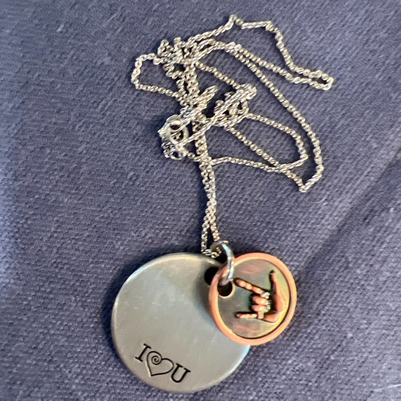 ASL I Love You ILY Sign Language Pendant Necklace Heart with 18" Chain - Picture 3 of 5